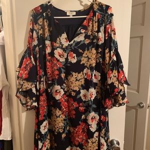 Umgee bell sleeved dress